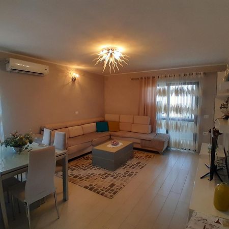 Cufaj Apartaments Shkodra Exterior foto