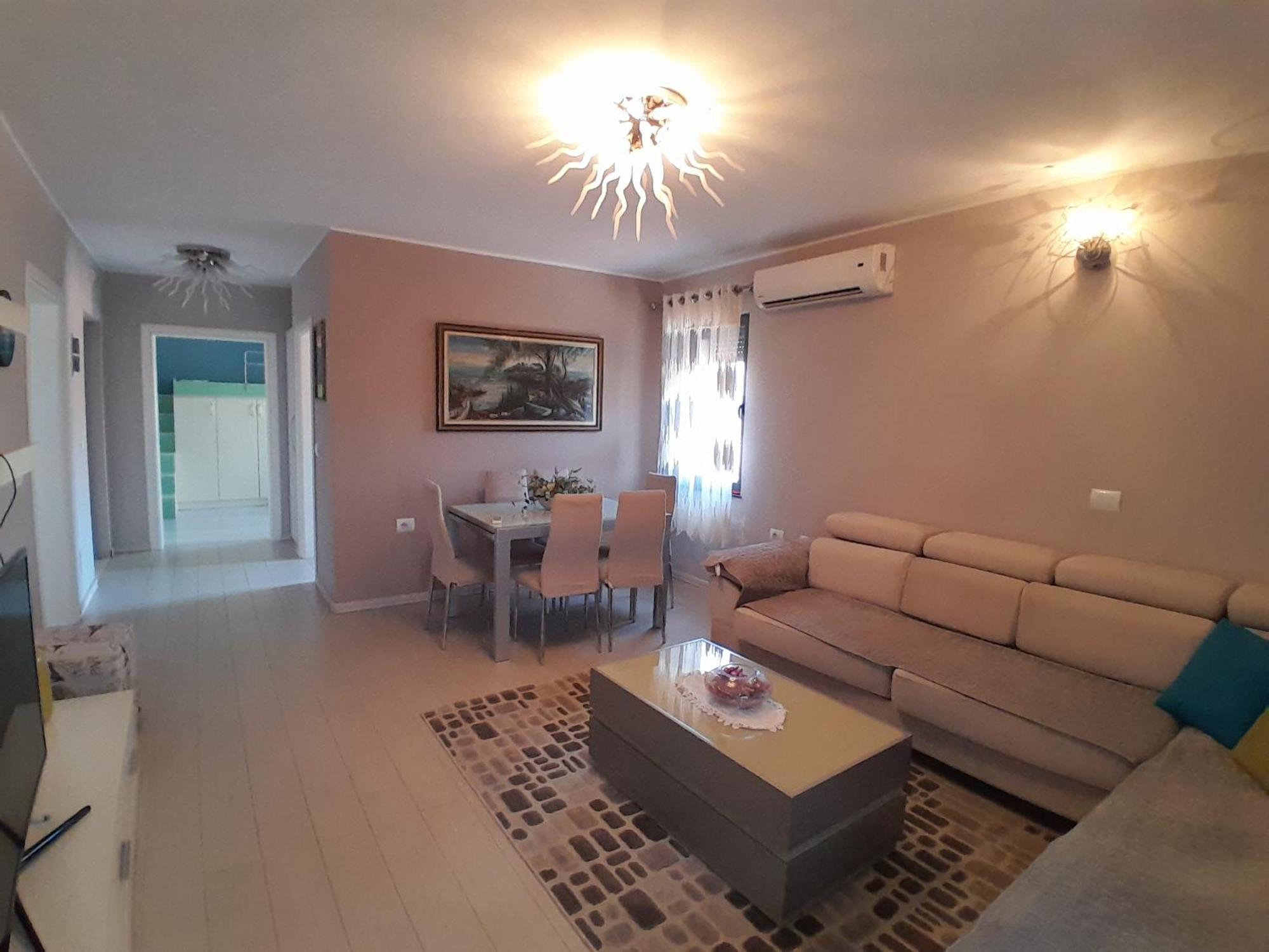 Cufaj Apartaments Shkodra Exterior foto
